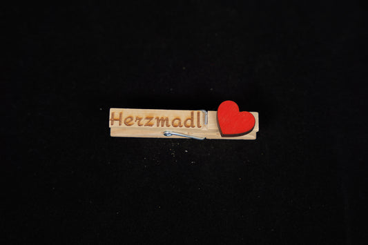 Volksfest Glupperl, Gravierte Trachten Glupper