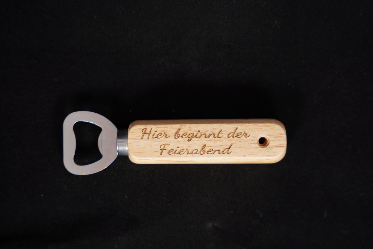 Gravierter Holz-Flaschenöffner