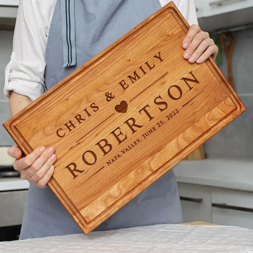 Brotzeit Brett Graviert "Holz in Herz & Hand" Zimmerer